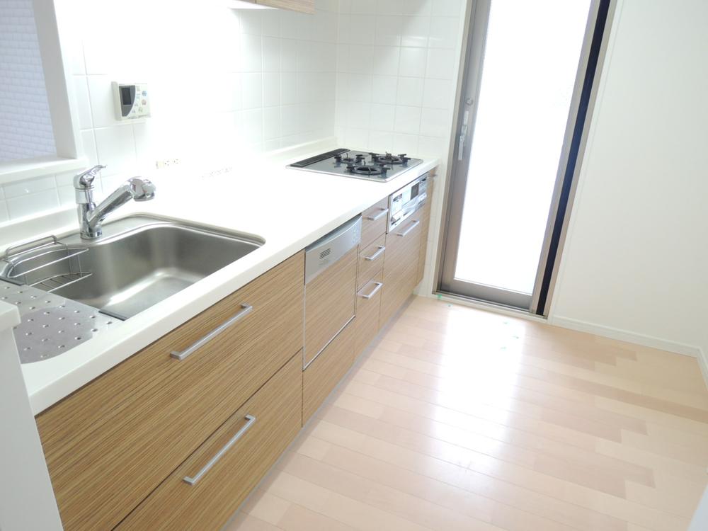 Kitchen. It is very convenient with a balcony in the kitchen