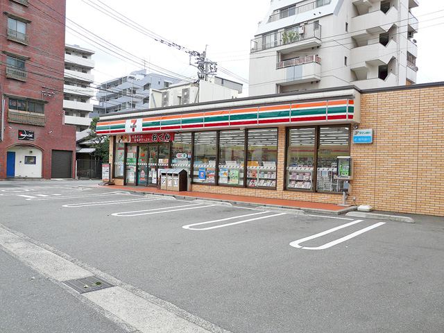 Convenience store. Seven-Eleven, Chuo-ku, Fukuoka Torigai 2-chome up (convenience store) 240m