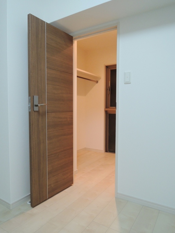 Other room space. Walk-in closet with