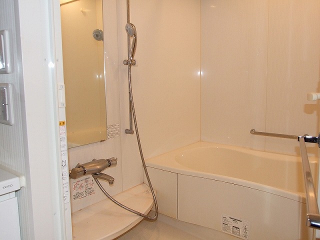 Bath. Circulation type add-fired ・ Automatic hot water beam ・ Bathroom Dryer