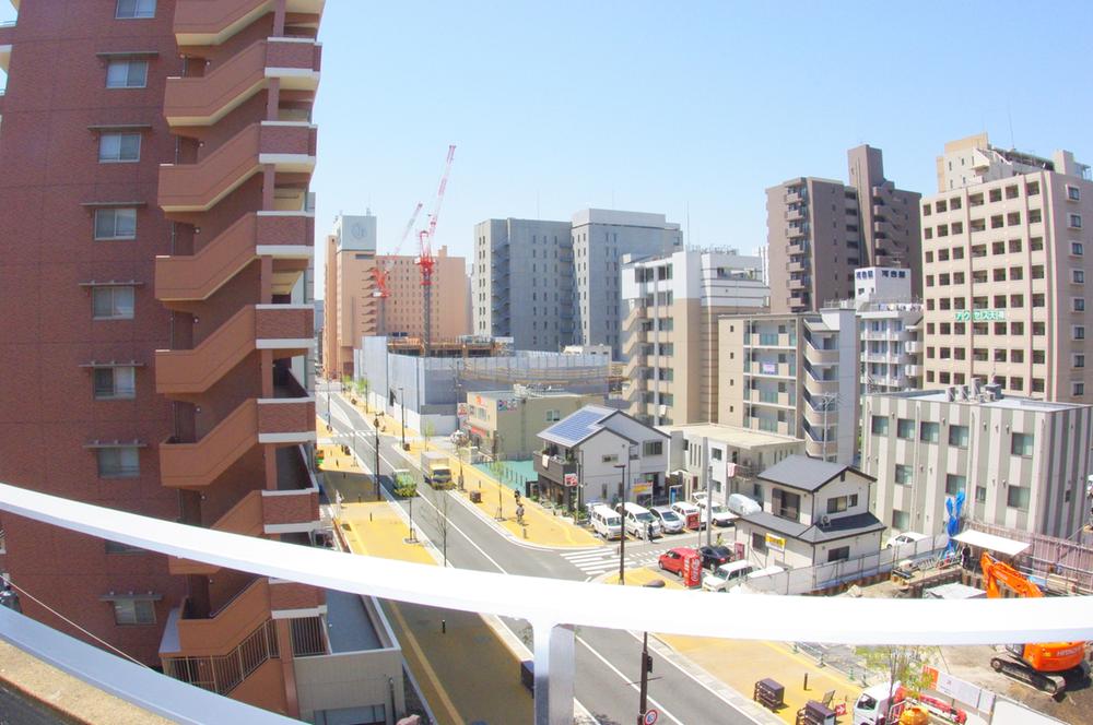 View photos from the dwelling unit. Tenjin city apartment!