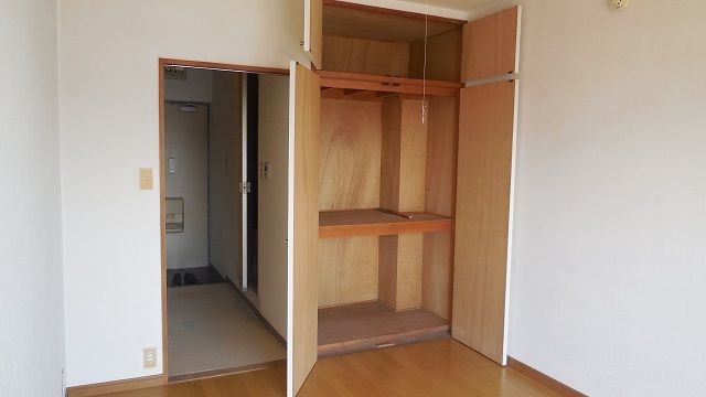 Other room space. Large storage