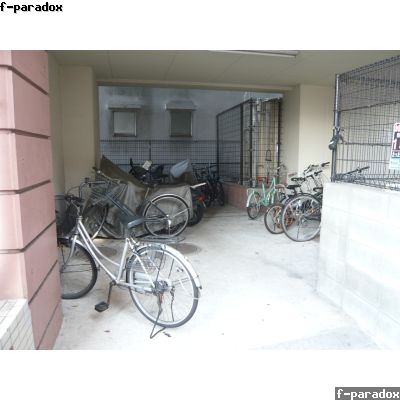 Other room space. Bicycle shed