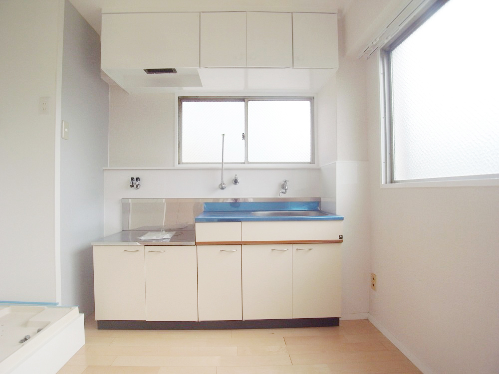 Kitchen. ( ※ Indoor photo will be the same type of photo)