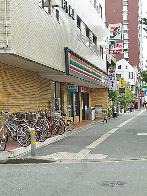 Convenience store. Seven-Eleven Hakata Sumiyoshi store up (convenience store) 170m