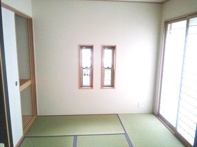 Non-living room. Japanese-style room about 4.5 Pledge