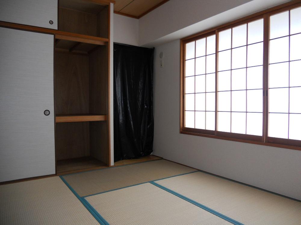 Non-living room. Japanese style room