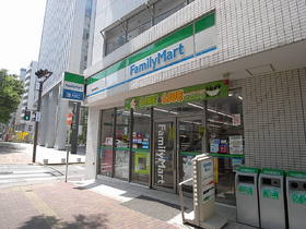 Convenience store. FamilyMart Hakata Reisen-cho store (convenience store) to 131m