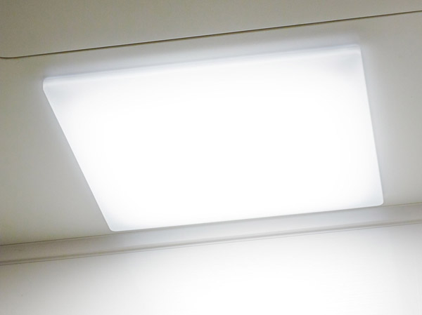 Bathing-wash room.  [ceiling light] Ceiling installation type to show refreshing space. To calm space with shade.