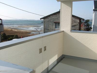 Balcony. The depth of the depth ~ It has a balcony And Jose are a lot of your laundry at once, Wife is also happy (^_^) /