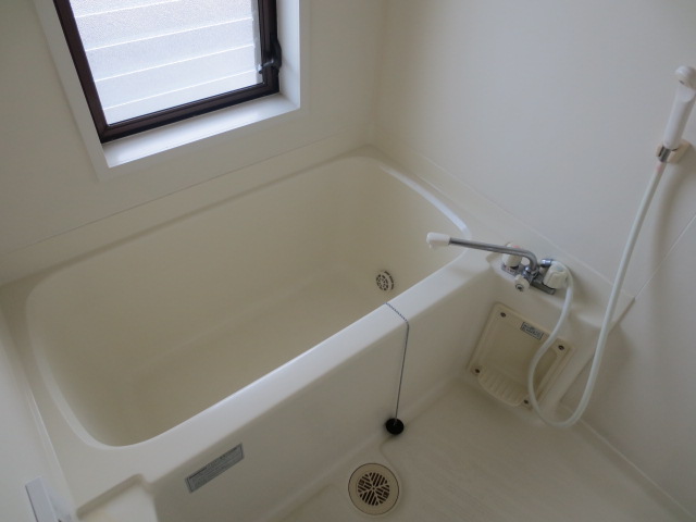 Bath. There is a window in the bath ☆