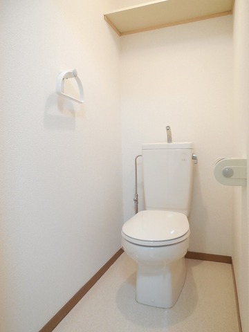 Other room space. Smart toilet