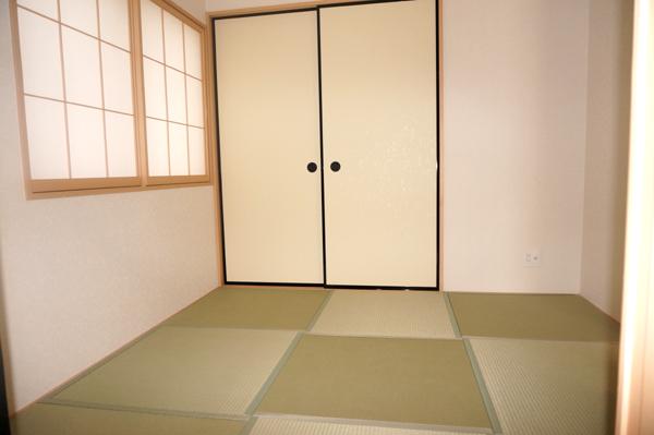 Same specifications photos (Other introspection). (3 Building) same specification ※ 1 ~ 4 Building, 5 Building all the living room flooring
