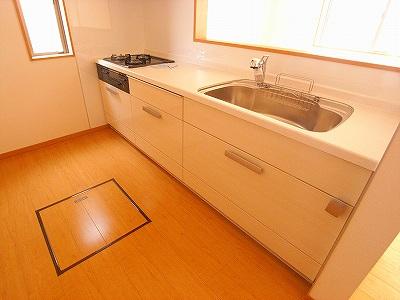 Kitchen.  ※ The photograph is a property of the same manufacturer and construction.