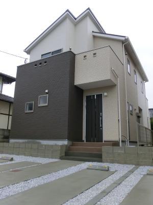 Local appearance photo. Newly built single-family of all-electric
