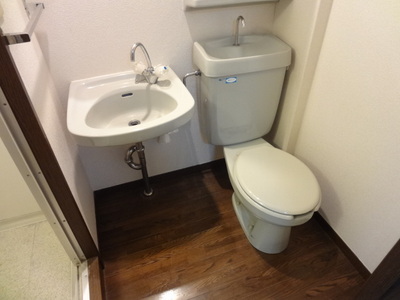 Toilet. Wash ・ toilet