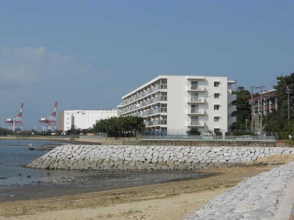 Local appearance photo. It is a sea of ​​apartments!
