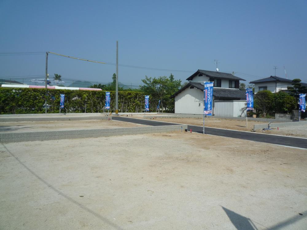 Local land photo.  ◆ Completed residential land ~ Water and sewerage ・ City gas retracted already ◆