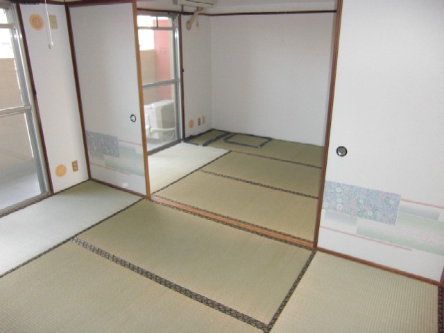 Living and room. The heart of the Japanese-style use OK sum of 12 pledge to remove the sliding door