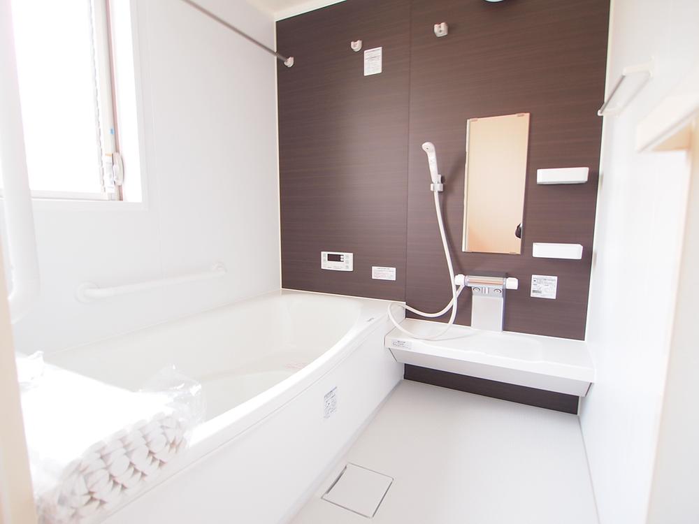 Bathroom. The bathroom is with a spacious bathroom dryer at 1 pyeong type