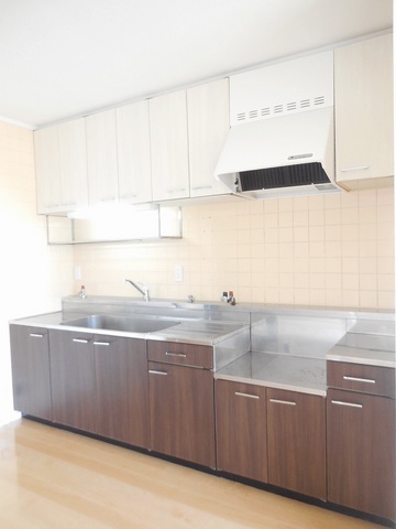 Kitchen. It is wide over over have system Kitchen