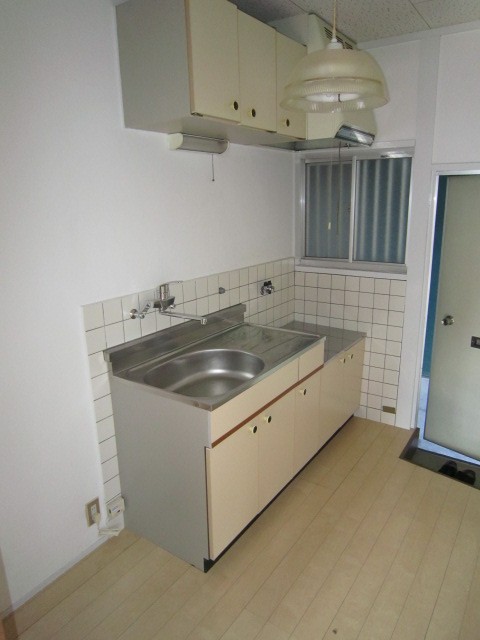 Kitchen. Two-burner gas stove allowed ☆ 