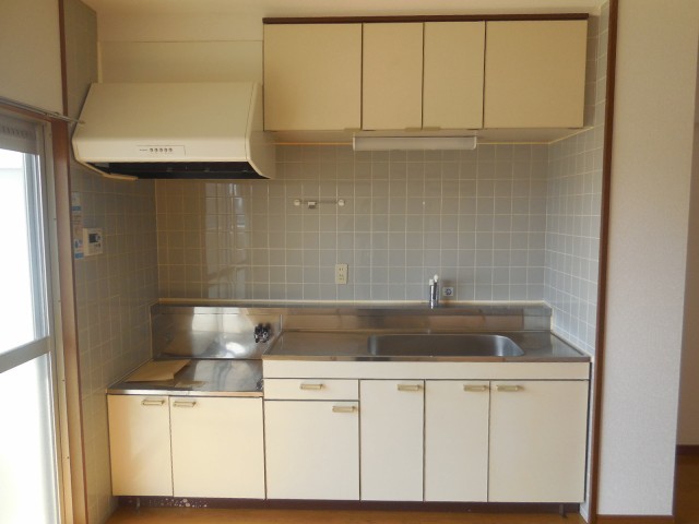 Kitchen. There is also a top storage