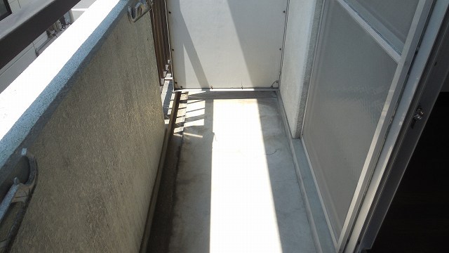 Other room space. Sunny balcony