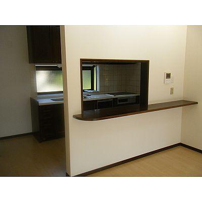 Kitchen. Get on even cooking in the kitchen space is also spacious!