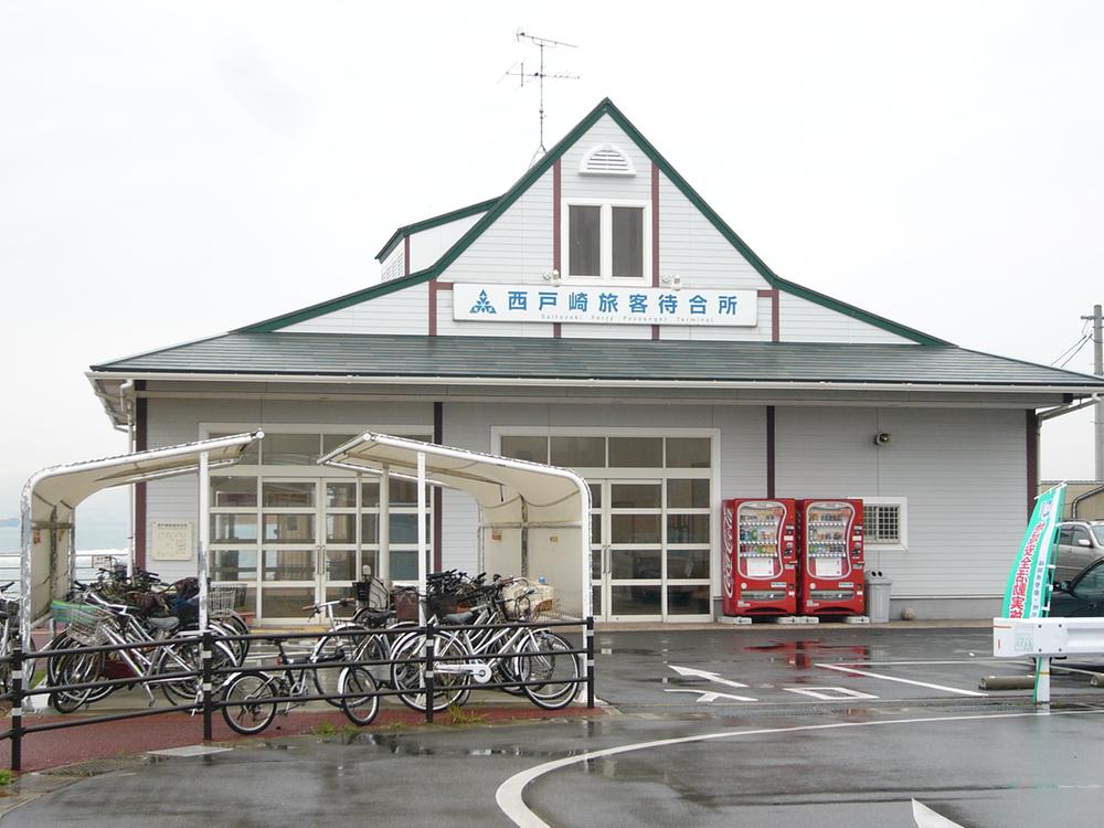 station. Municipal ferry Saitozaki 700m walk 9 minutes passenger to shelter