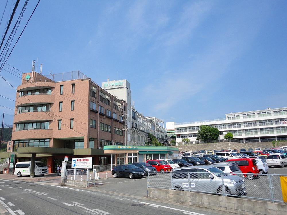 Hospital. 450m large general hospital to Haradoibyoin ☆ Is also safe when an emergency