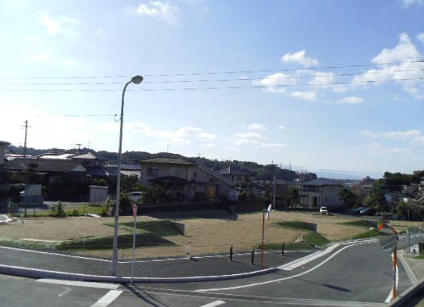 Local land photo. Walk from JR Fukkōdaimae Station 13 minutes, Wajirohigashi until elementary school 7-minute walk, Until Kamiwajiro Central Park 1 min walk, Other indispensable to the daily life facilities are within walking distance!