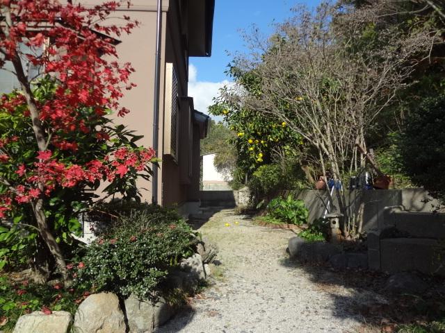 Garden. The garden has also been beautifully landscaped.