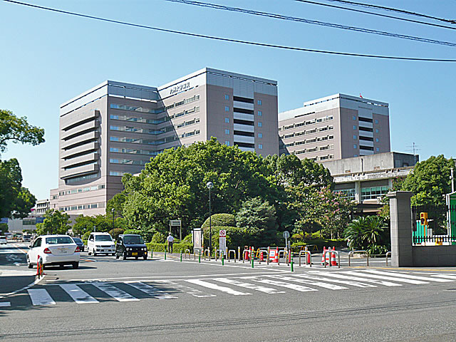 Hospital. 300m until the Kyushu University Hospital (Hospital)