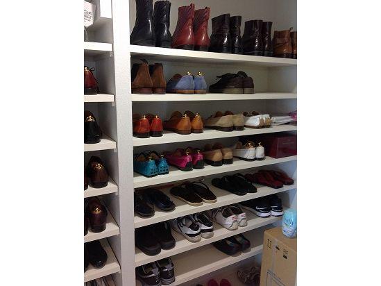 Receipt. Shoes-in closet