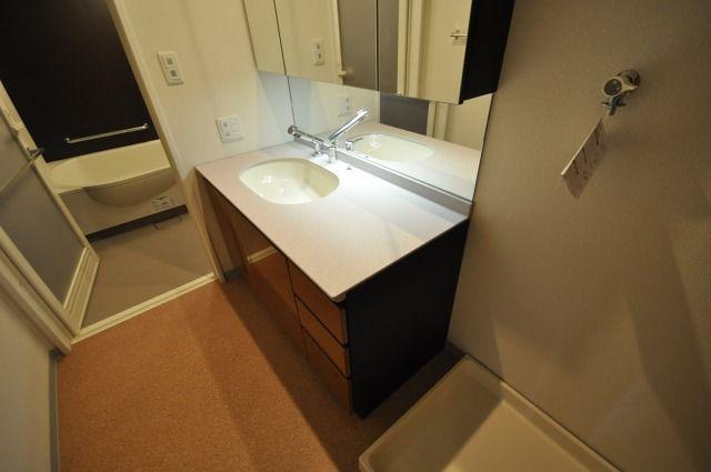 Wash basin, toilet. Vanity here also classy!