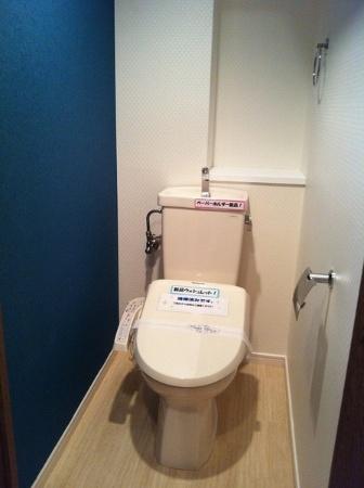 Toilet. Warmth ・  ・ Warm water cleaning toilet seat is a necessity! Furthermore! Since the new goods is sanitary! !