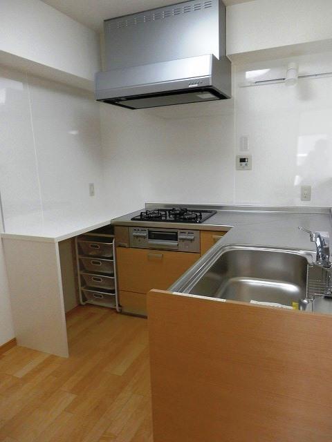 Kitchen.  ☆ Stand-alone ・ System kitchen already replaced