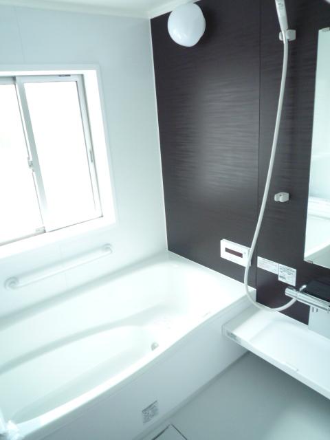Same specifications photo (bathroom).  ■ Construction example photo ■