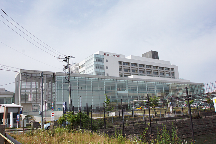 Hospital. Fukuoka University to the hospital (hospital) 500m