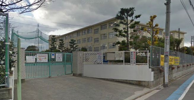 Primary school. Torigai 400m up to elementary school (elementary school)