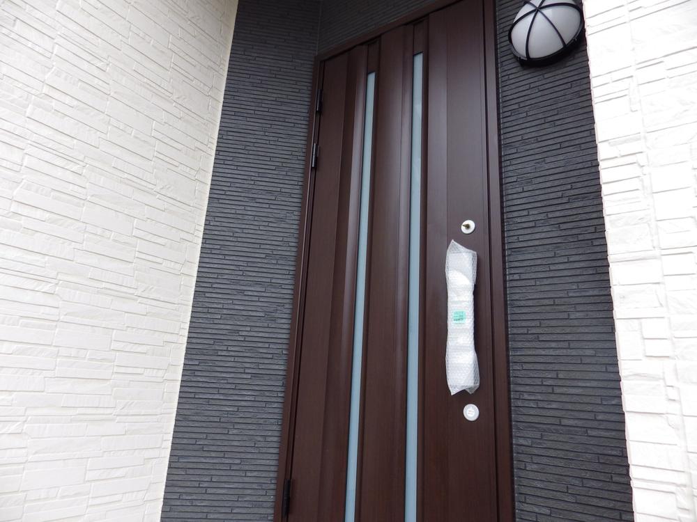 Same specifications photos (appearance). Entrance