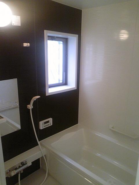 Same specifications photo (bathroom). Reheating, Possible heat insulation! Yes window! (Same specifications photo)