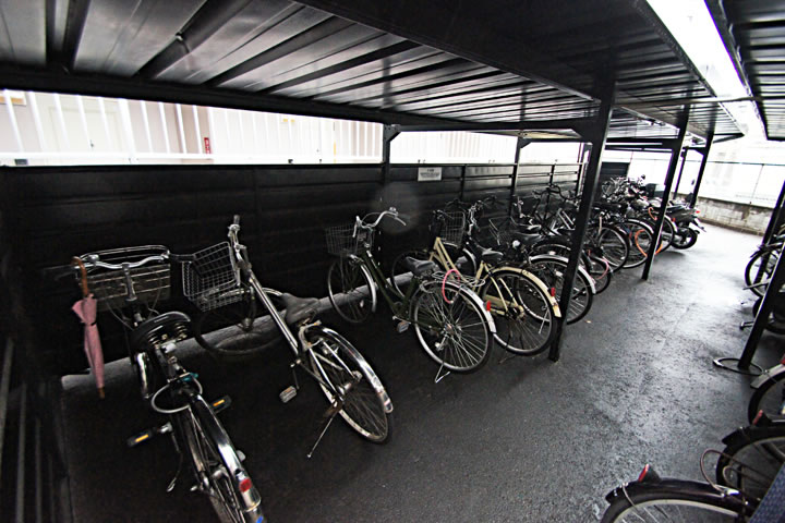 Other common areas. Bicycle-parking space