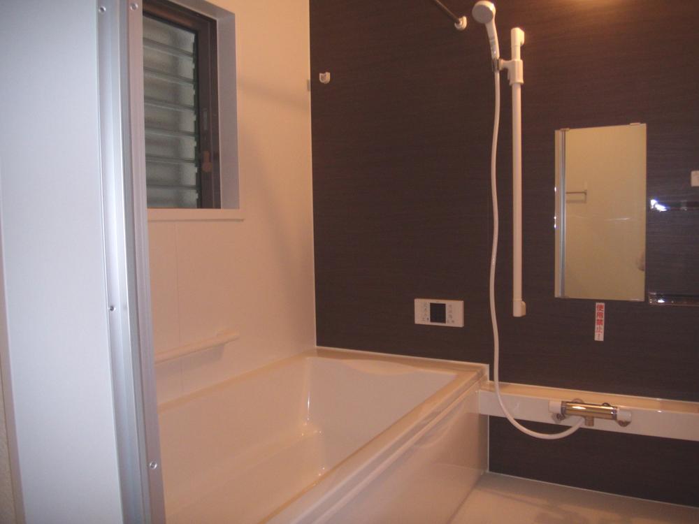 Same specifications photo (bathroom). Bathroom same specifications Photos