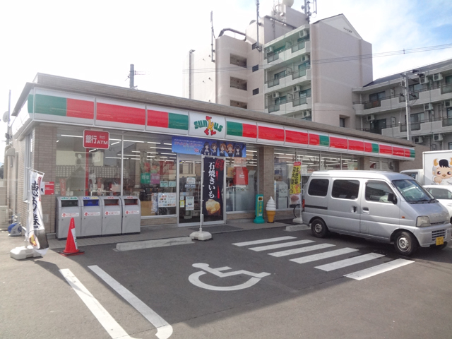 Convenience store. Thanks Fukuoka Nanakuma Station store up to (convenience store) 369m