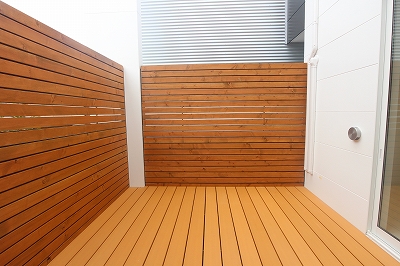 Balcony. Wood deck terrace