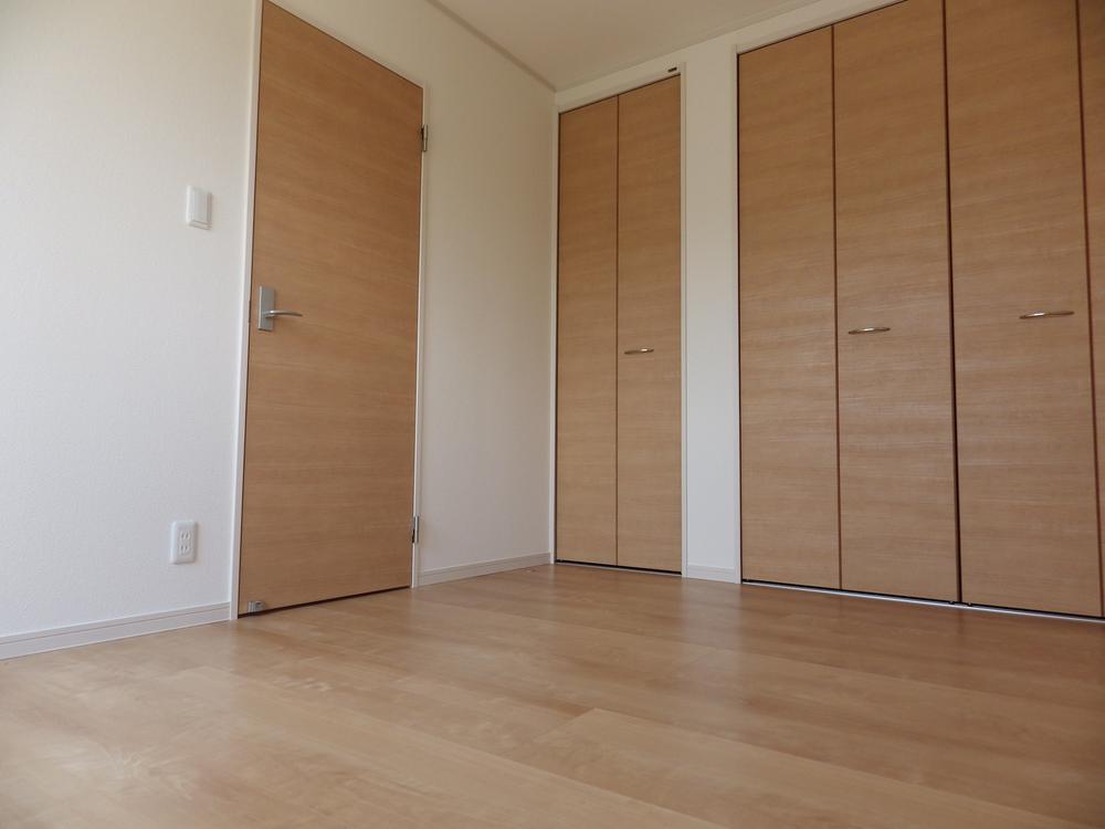 Non-living room. Closet comes with plenty of Western-style.