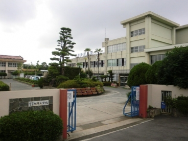 Primary school. Nanakuma up to elementary school (elementary school) 1100m