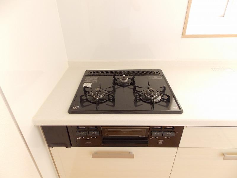 Same specifications photo (kitchen). It is gas specification!  Firepower also strongly, Stir-fry, such as fried rice ・ Others will show their ability in a variety of dishes! ! (^_^) /